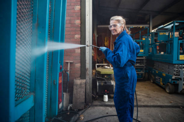 Best Local Pressure Washing Services  in Roaming Shores, OH